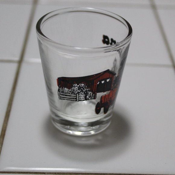 Vintage Indiana Souvenir Shot Glass Covered Bridge Amish 2 Horse Team - Picture 3 of 8